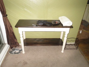 Finished Entry Way Table